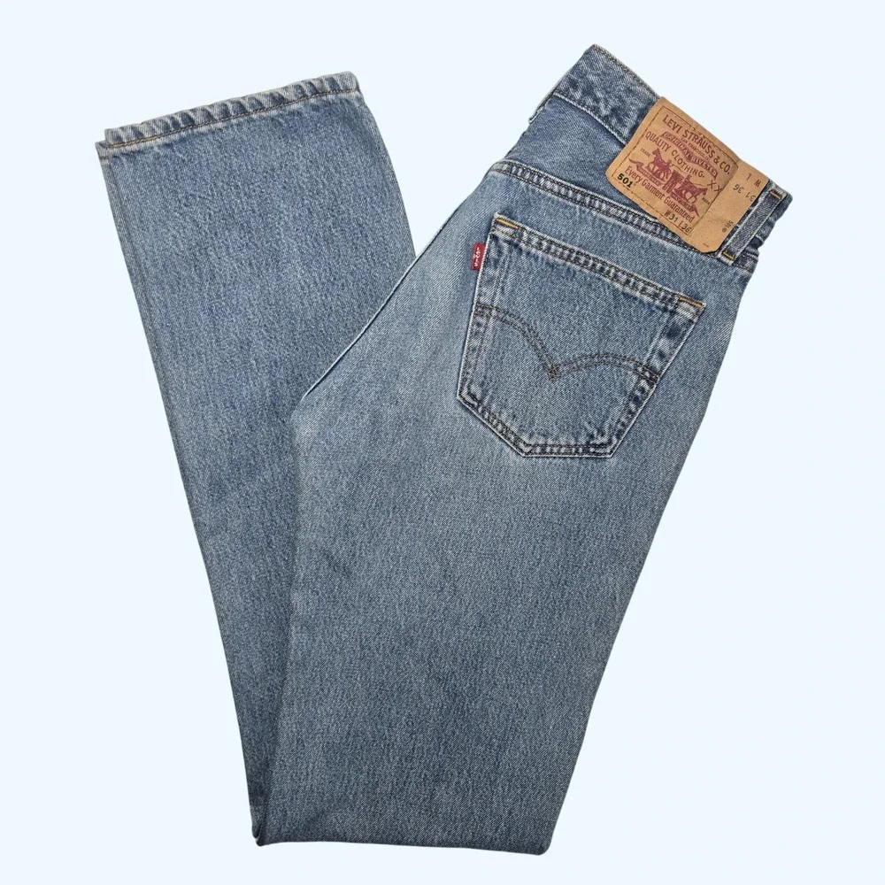 Levis 501 Vintage Made in France Blue Denim Straight Leg Jeans Mens 31x36 90s